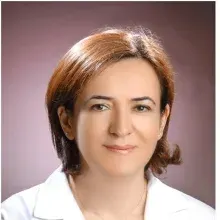 Prof. Dr. Ayten Ferahbaş Kesikoğlu — Dermatoloji, İstanbul. Portre fotoğrafı.