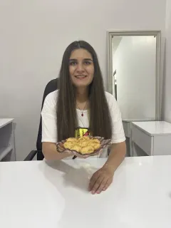 Dyt. Tuğçenur Arık profilinde yer alan galeri fotoğrafı.