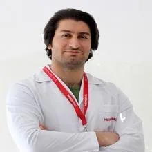 Uzm. Dr. Sabahattin Verim — Fiziksel Tıp Ve Rehabilitasyon, Diyarbakır. Portre fotoğrafı.