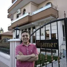 Dyt. Ahmet Gürapaydın — Diyetisyen, Konya. Portre fotoğrafı.