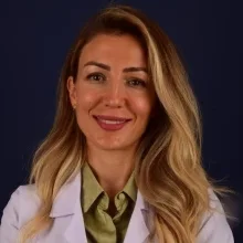 Op. Dr. Göksu Hande Naz Şimdivar — Göz Hastalıkları, Adana. Portre fotoğrafı.