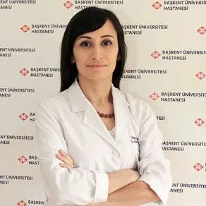 Prof. Dr. Berivan Bitik — Çankaya, Ankara. Portre fotoğrafı.