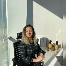 Uzm. Psk. Birsen Çınar — Psikoloji, Ankara. Portre fotoğrafı.