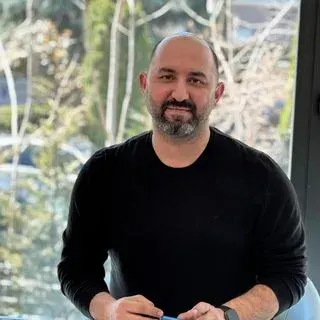 Doç. Dr. İbrahim Gündoğmuş — Psikiyatri, Ankara. Portre fotoğrafı.