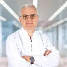 Op. Dr. Cihan Ünlü — Göz Hastalıkları, Ataşehir, İstanbul. Portre fotoğrafı.
