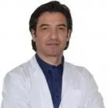 Op. Dr. Vural Yazıcı — Ortopedi Ve Travmatoloji, Malatya. Portre fotoğrafı.