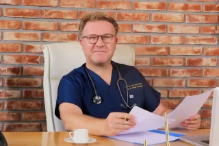 Prof. Dr. Cenk Eray Yıldız profilinde yer alan galeri fotoğrafı.