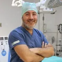 Op. Dr. Ahmet Özek — Kadın Hastalıkları Ve Doğum, Ankara. Portre fotoğrafı.