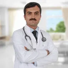 Dr. Ahmet Çelik — Çankaya, Ankara. Portre fotoğrafı.