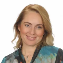 Dr. Zerrin Binbay — Psikiyatri, İstanbul. Portre fotoğrafı.