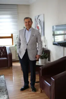 Doç. Dr. İbrahim Sakçak profilinde yer alan galeri fotoğrafı.