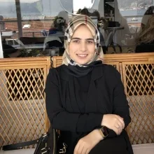 Dyt. Aslıhan Turhan — Diyetisyen. Portre fotoğrafı.