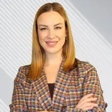 Kl. Psk. Fundem Ece — Psikoloji, Pendik, İstanbul. Portre fotoğrafı.