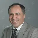 Prof. Dr. Osman Dönmez — Bursa. Portre fotoğrafı.