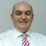 Op. Dr. Yusuf Kemal Durlu — Göz Hastalıkları, İstanbul. Portre fotoğrafı.