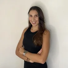 Fzt. Gizem Şimşek Seçkin — Fizyoterapi Ve Rehabilitasyon, İstanbul. Portre fotoğrafı.