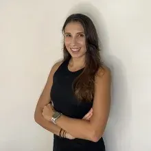 Fzt. Gizem Şimşek Seçkin — Fizyoterapi Ve Rehabilitasyon, İstanbul. Portre fotoğrafı.
