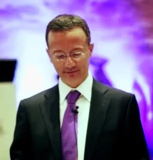 Prof. Dr. Kemal Uygur profilinde yer alan galeri fotoğrafı.