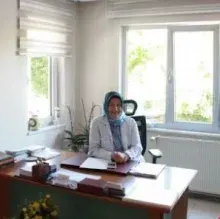Op. Dr. Nuray Aydın — Kadın Hastalıkları Ve Doğum, Denizli. Portre fotoğrafı.
