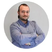Op. Dr. Buğra İpek — Plastik Rekonstrüktif Ve Estetik Cerrahi, Üsküdar, İstanbul. Portre fotoğrafı.