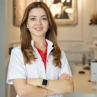 Dr. Merve Güçlü — İstanbul. Portre fotoğrafı.