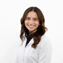 Psk. İrem Bengü Yılmazcan — Psikoloji, Üsküdar, İstanbul. Portre fotoğrafı.