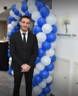 Fzt. Bayram Özer profilinde yer alan galeri fotoğrafı.