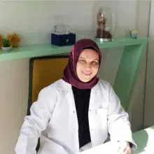 Uzm. Dr. Asiye Akgün — Eskişehir. Portre fotoğrafı.