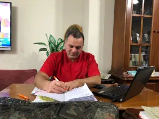 Dt. Fikret Altan profilinde yer alan galeri fotoğrafı.