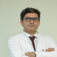 Op. Dr. Abdulkerim Başaran — Kulak Burun Boğaz, Gaziantep. Portre fotoğrafı.