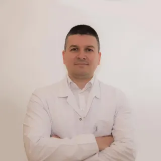 Doç. Dr. Refik Kunt profilinde yer alan galeri fotoğrafı.