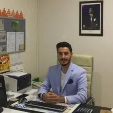 Dyt. Mert Aşit — Diyetisyen, Çiftlikköy, Yalova. Portre fotoğrafı.