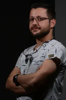 Uzm. Dt. Hüseyin Gündüz profilinde yer alan galeri fotoğrafı.
