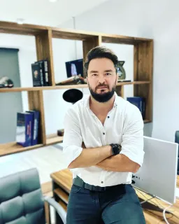 Doç. Dr. Zafer Bütün profilinde yer alan galeri fotoğrafı.