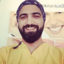 Dt. Burak Çağrı Daşdemir — Diş Hekimi, Muratpaşa, Antalya. Portre fotoğrafı.