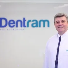 Prof. Dr. Serhat Yalçın — Ağız Diş Ve Çene Cerrahisi, İstanbul. Portre fotoğrafı.