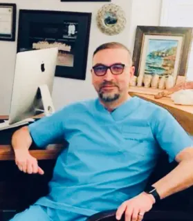 Prof. Dr. Hasan Berat Cihan profilinde yer alan galeri fotoğrafı.