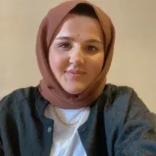 Melike Demir — Çocuk Gelişimi, Ankara. Portre fotoğrafı.