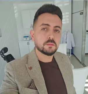Dr. Ufuk Tapar profilinde yer alan galeri fotoğrafı.