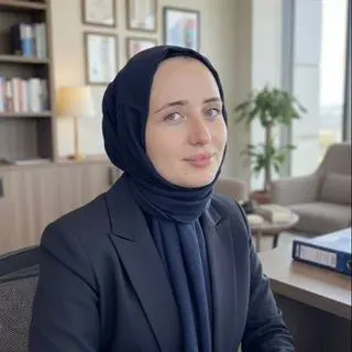 Kl. Psk. Merve Ömeroğlu — Psikoloji, İstanbul. Portre fotoğrafı.