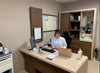 Op. Dr. Pınar Atabey profilinde yer alan galeri fotoğrafı.