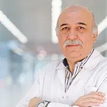 Op. Dr. Abdullah Gürsel Tekin — Göğüs Cerrahisi, Seyhan, Adana. Portre fotoğrafı.
