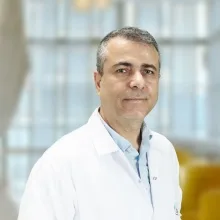 Op. Dr. Cavit Göktaş — Genel Cerrahi, Mezitli, Mersin. Portre fotoğrafı.