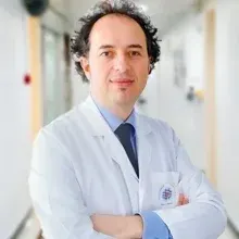 Op. Dr. İsmail Borucu — Genel Cerrahi, İstanbul. Portre fotoğrafı.