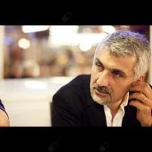 Uzm. Dr. Uğur Yakın — Psikiyatri. Portre fotoğrafı.