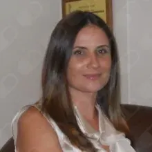 Psk. Ebru Gençkırlı Güler — Psikoloji, İzmir. Portre fotoğrafı.