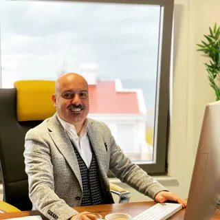 Op. Dr. Gökhan Özerdem profilinde yer alan galeri fotoğrafı.