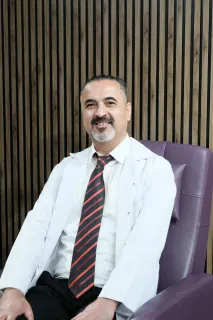 Op. Dr. Halil İbrahim Gündüz profilinde yer alan galeri fotoğrafı.