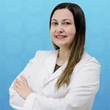 Dr. Öğr. Üyesi Derya Adalı Aker — Psikiyatri, Esenler, İstanbul. Portre fotoğrafı.