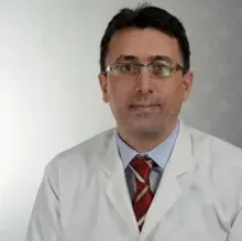 Doç. Dr. Yakup Ekmekçi — Nefroloji, Çankaya, Ankara. Portre fotoğrafı.